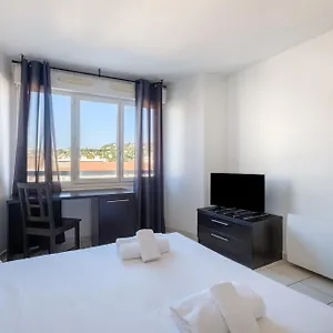 Aparthotel Residhotel Festival, Cannes