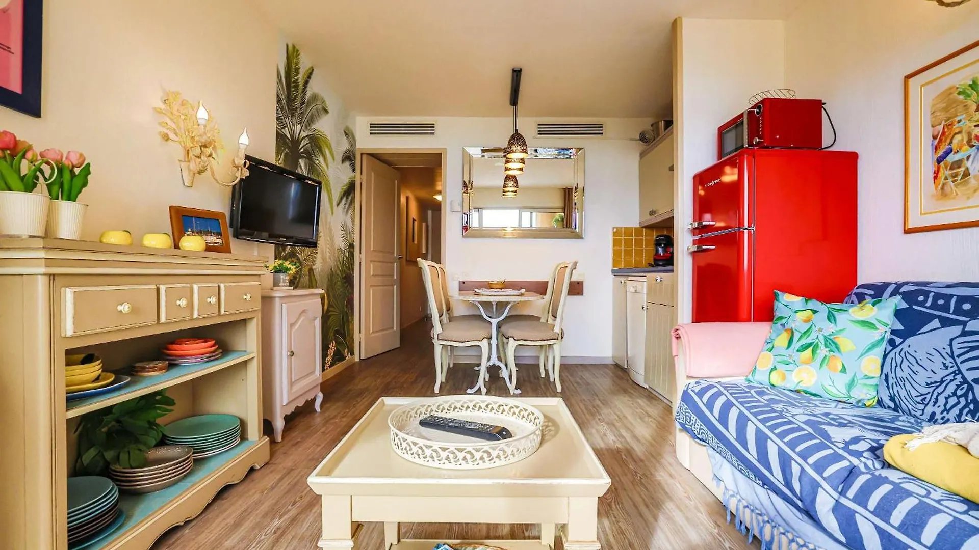Le Cannes Beach 497 - Vue Mer Et Piscine A 戛纳